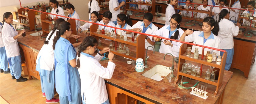 sr sec chemistry lab